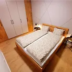 Kilińskiego 17a/9 *