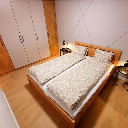 Kilinskiego 17a/9 *